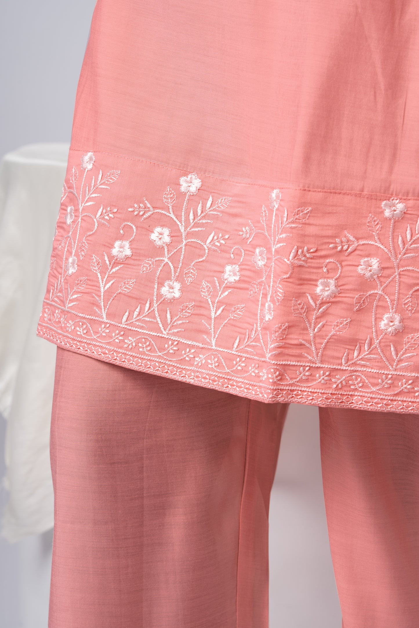 Dusty Pink Embroidered Rayon Kurta Set with Dupatta