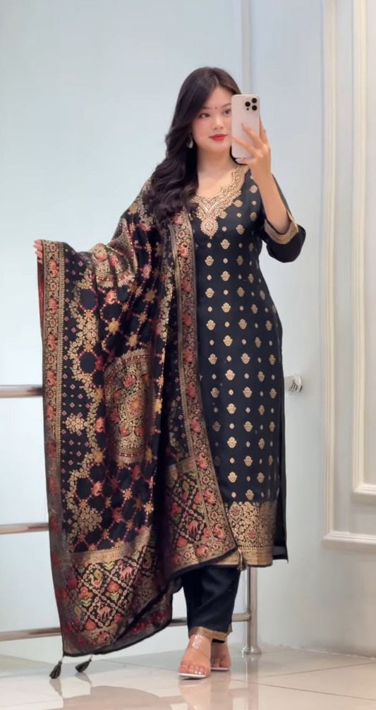 Black Banarasi Jacquard Kurta Set with Zari Woven Dupatta