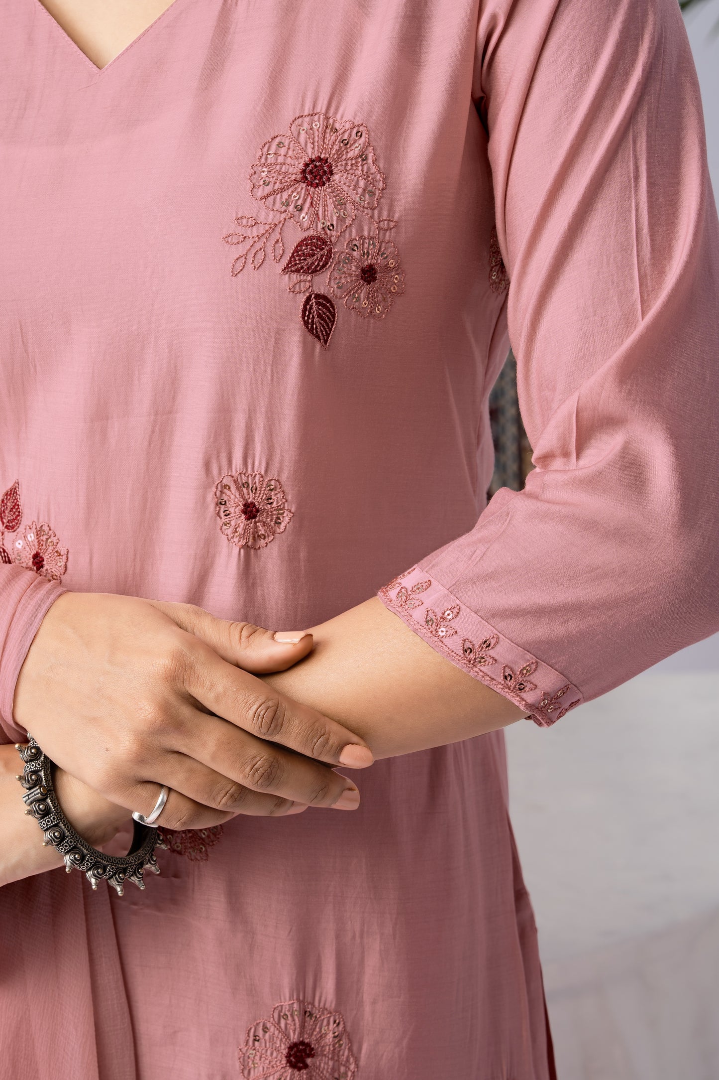 Blush Pink Viscose Rayon Kurta Set with Floral Embroidery