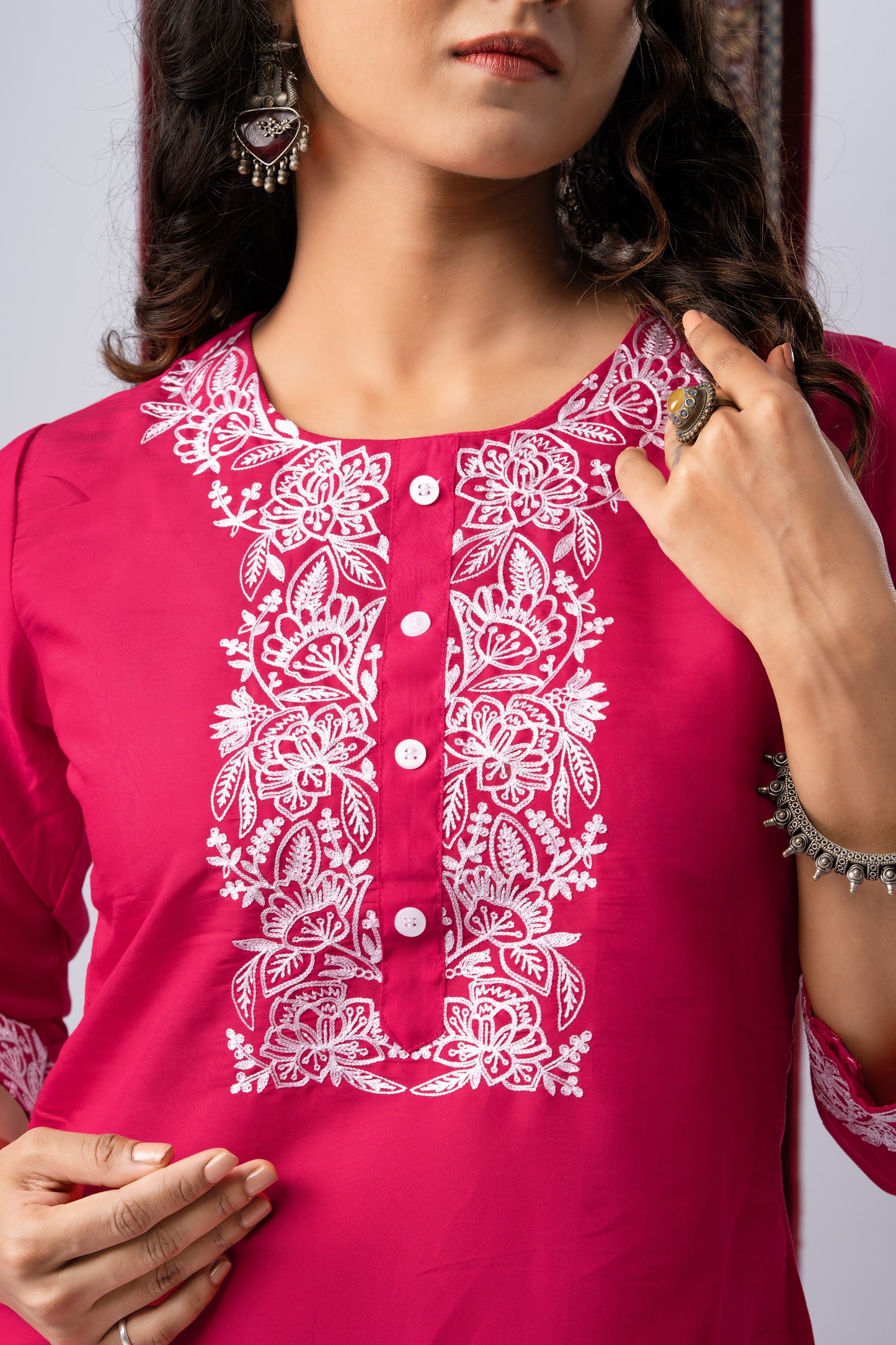 Pink Pure Silk Kurta Set with White Thread Embroidery