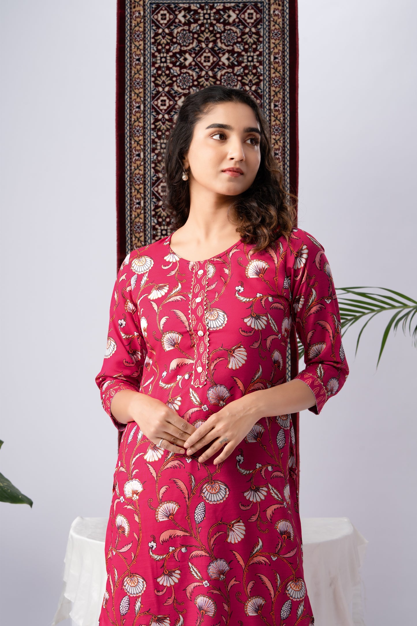 Red Cotton Blend Kurta Set with Floral Paisley Print & Chiffon Dupatta