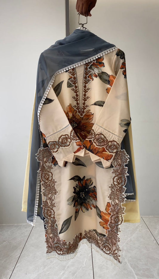 Printed Muslin Pakistani Suit Set with Lace Work Dupatta